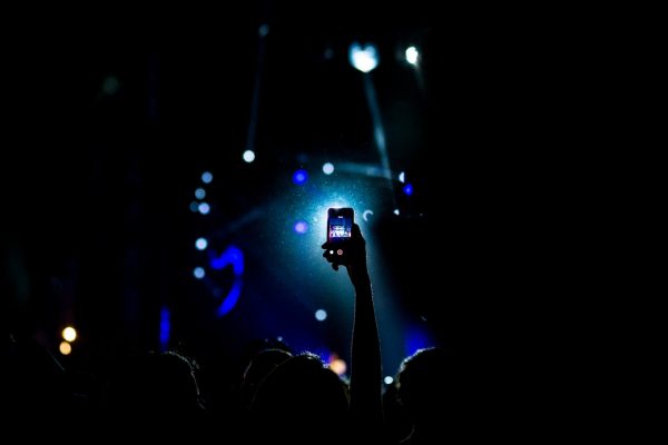 phone concert